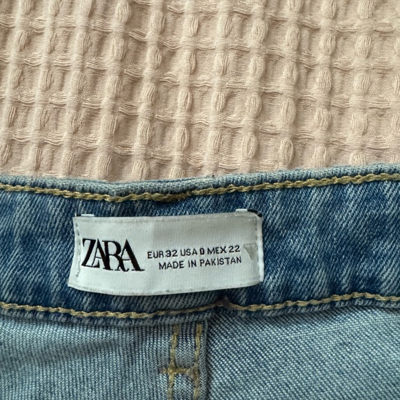 Zara Jeans - Picture 3 of 4